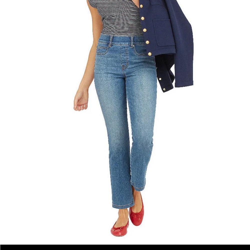 SPANX vintage indigo. Petite Large. Straight jeans.